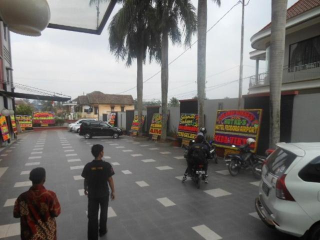 Feodora Airport Hotel Palembang Exterior photo