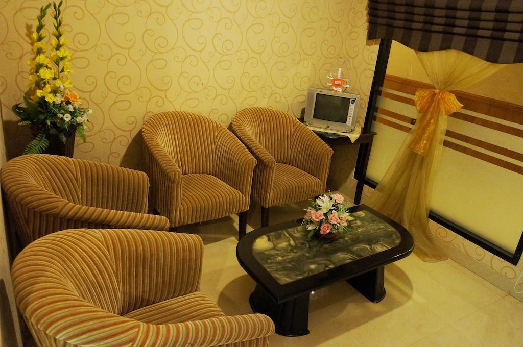 Feodora Airport Hotel Palembang Exterior photo